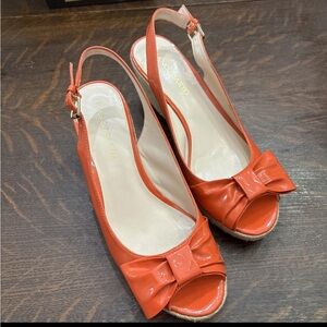 Franco Sarto Orange Patent Bow Wedge Sandals Women’s Size 10M | Pre-Owned